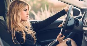 Femme et voiture : les préjugés