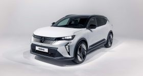 Nouveau Renault Scénic E-Tech voiture de l'année 2024
