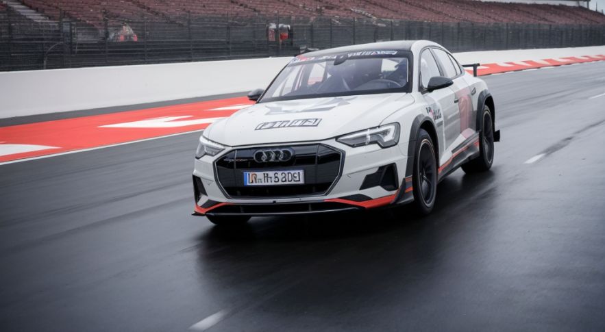 Audi e-tron Endurance Experience : Une Course d'Endurance Électrique Inédite